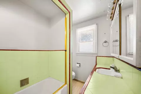 Bath - 3629 Union St, Fremont, CA 94538 photo 2 of 3