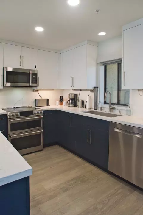 Kitchen - 73 Seascape Resort Dr, Aptos, CA 95003 photo 2 of 6