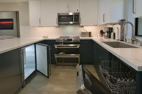 Kitchen - 73 Seascape Resort Dr, Aptos, CA 95003 photo 5 of 6