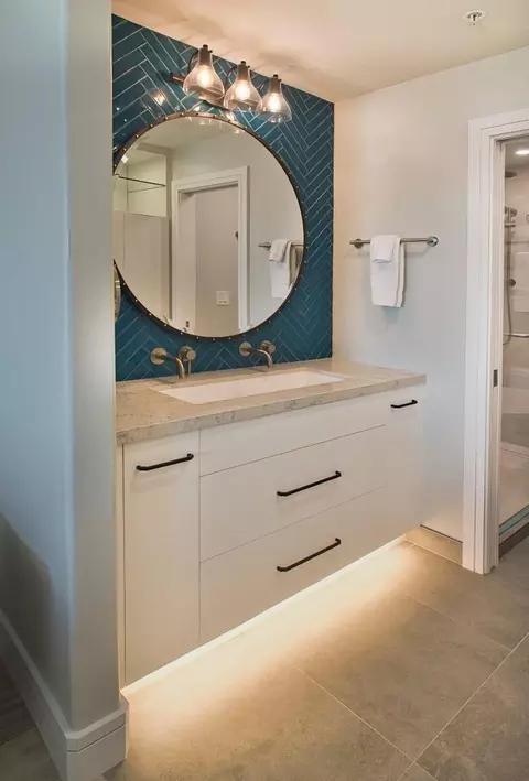 Bath - 73 Seascape Resort Dr, Aptos, CA 95003 photo 1 of 3