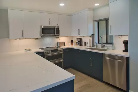 Kitchen - 73 Seascape Resort Dr, Aptos, CA 95003 photo 6 of 6