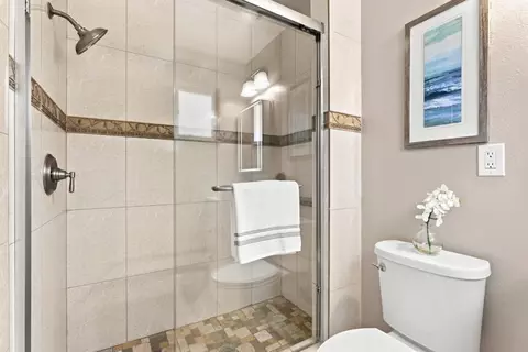 Bath - 358 La Crosse Dr, Milpitas, CA 95035 photo 3 of 3