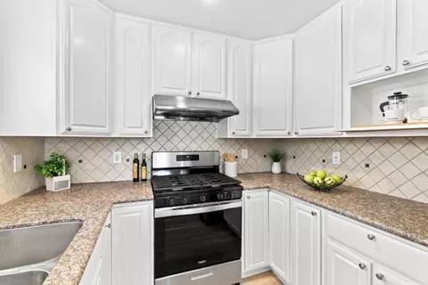 Kitchen - 358 La Crosse Dr, Milpitas, CA 95035 photo 3 of 4
