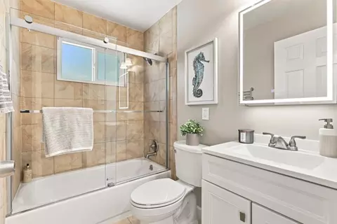Bath - 358 La Crosse Dr, Milpitas, CA 95035 photo 1 of 3