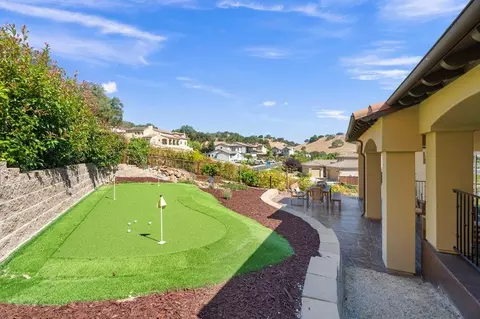 Exterior - 9175 Tea Tree Way, Gilroy, CA 95020 photo 11 of 12