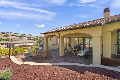 Exterior - 9175 Tea Tree Way, Gilroy, CA 95020 photo 7 of 12