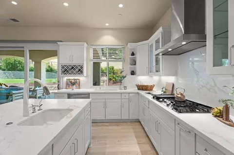 Kitchen - 9175 Tea Tree Way, Gilroy, CA 95020 photo 3 of 4