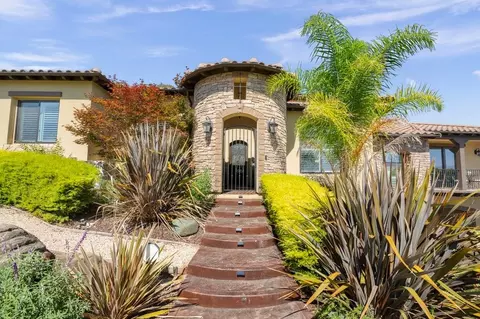 Exterior - 9175 Tea Tree Way, Gilroy, CA 95020 photo 4 of 12