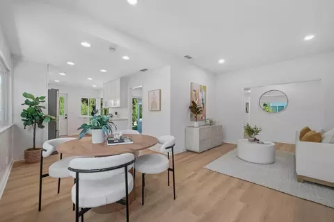 Dining - 438 Juniper Ct, Sunnyvale, CA 94086 photo 2 of 4