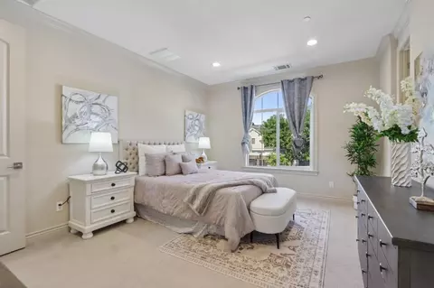 Bedroom - 182 Redding Rd, Campbell, CA 95008 photo 5 of 6