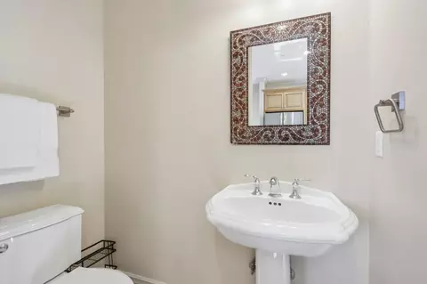 Bath - 182 Redding Rd, Campbell, CA 95008 photo 1 of 5