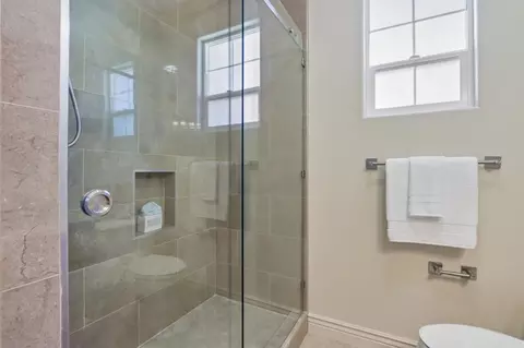Bath - 182 Redding Rd, Campbell, CA 95008 photo 3 of 5