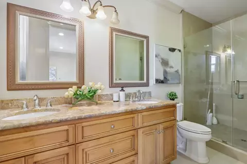 Bath - 182 Redding Rd, Campbell, CA 95008 photo 4 of 5
