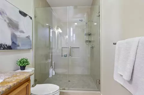 Bath - 182 Redding Rd, Campbell, CA 95008 photo 5 of 5