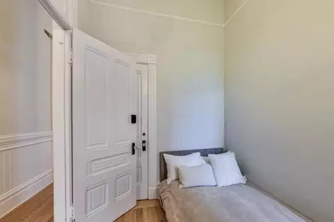 Bedroom - 751-753 Capp St, San Francisco, CA 94110 photo 25 of 25