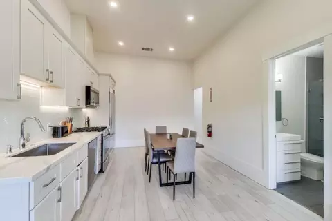 Dining - 751-753 Capp St, San Francisco, CA 94110 photo 1 of 3