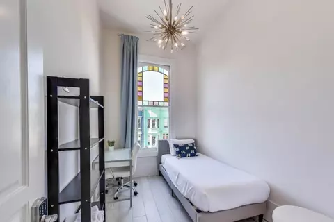 Bedroom - 751-753 Capp St, San Francisco, CA 94110 photo 5 of 25