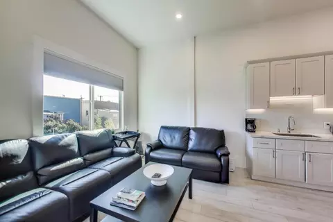 Living - 751-753 Capp St, San Francisco, CA 94110 photo 2 of 3