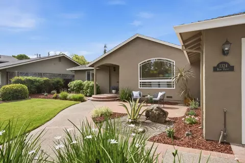 Exterior - 1324 Bent Dr, Campbell, CA 95008 photo 3 of 7