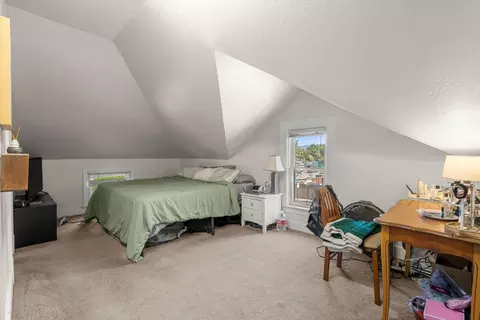Bedroom - 142 N Central Ave, Campbell, CA 95008 photo 2 of 8