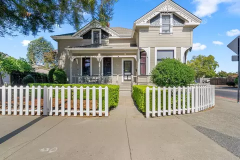 Exterior - 142 N Central Ave, Campbell, CA 95008 photo 9 of 31