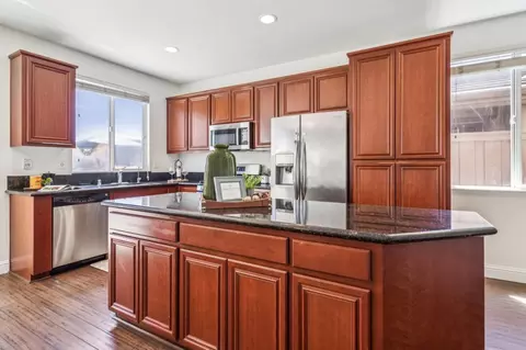 Kitchen - 2732 Ancestry St, Manteca, CA 95337 photo 1 of 3
