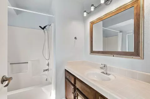 Bath - 2603 Mallory Ln, Santa Cruz, CA 95065 photo 1 of 6
