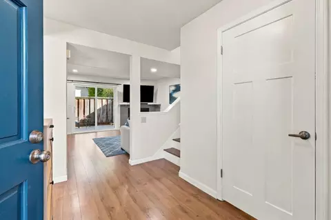 Entry Way - 2603 Mallory Ln, Santa Cruz, CA 95065 photo 1 of 3