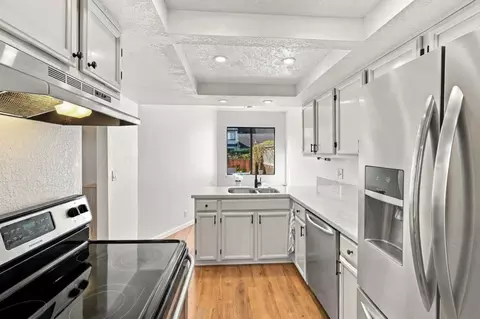 Kitchen - 2603 Mallory Ln, Santa Cruz, CA 95065 photo 1 of 4