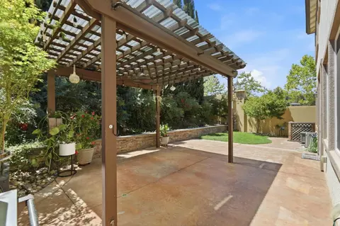 Exterior - 6567 Sanchez Pl, Gilroy, CA 95020 photo 5 of 8