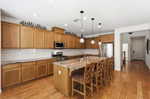 Kitchen - 6567 Sanchez Pl, Gilroy, CA 95020 photo 2 of 5