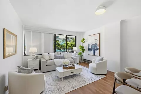 300 3rd St 305, San Francisco, CA 94107
