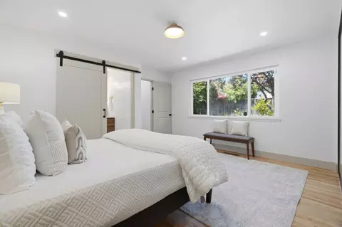Bedroom - 1789 Linnet Ln, Sunnyvale, CA 94087 photo 3 of 7