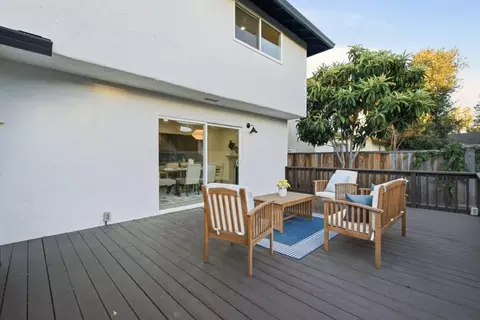 Exterior - 1789 Linnet Ln, Sunnyvale, CA 94087 photo 4 of 11