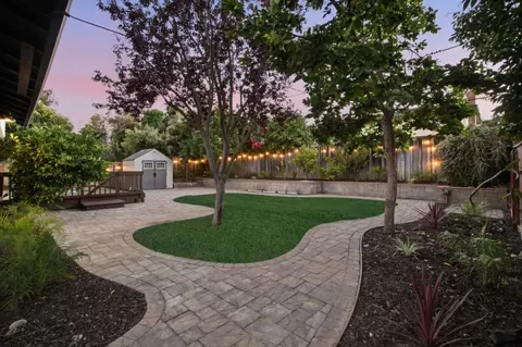 Exterior - 1789 Linnet Ln, Sunnyvale, CA 94087 photo 11 of 11