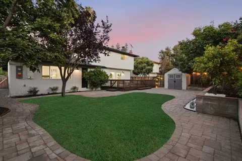 Exterior - 1789 Linnet Ln, Sunnyvale, CA 94087 photo 9 of 11