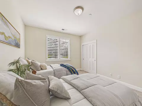 Bedroom - 18458 Pepper St, Castro Valley, CA 94546 photo 10 of 13