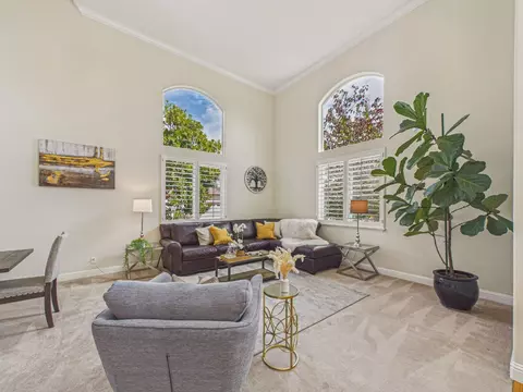Living - 18458 Pepper St, Castro Valley, CA 94546 photo 3 of 8