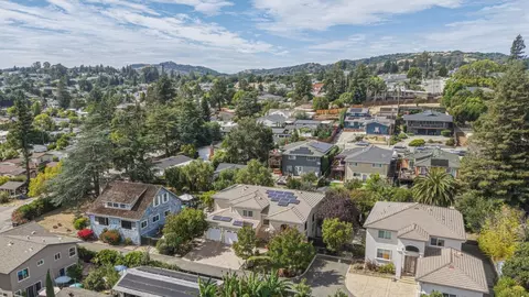 View/Area - 18458 Pepper St, Castro Valley, CA 94546 photo 3 of 6
