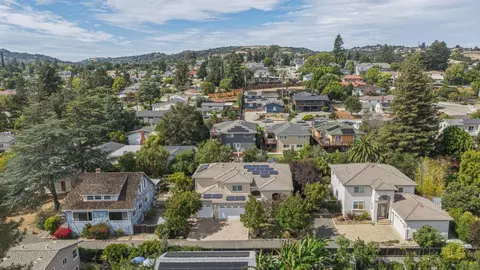 View/Area - 18458 Pepper St, Castro Valley, CA 94546 photo 4 of 6