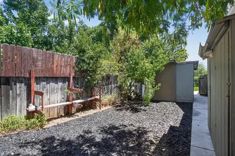 Exterior - 7221 Forest St, Gilroy, CA 95020 photo 5 of 6