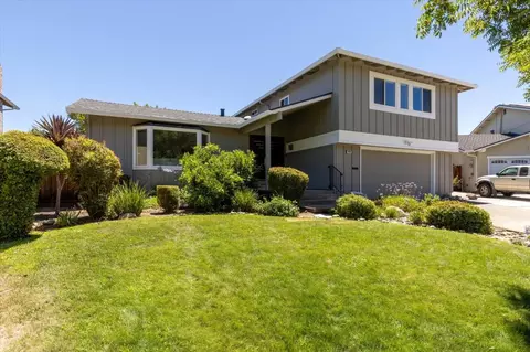6660 Pebblewood Ct, San Jose, CA 95120
