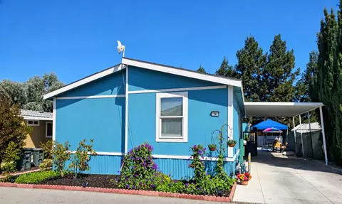 2900 Fairview Rd 76, Hollister, CA 95023