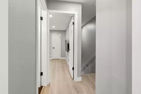 Entry Way - 1181 Oddstad Blvd, Pacifica, CA 94044 photo 1 of 1