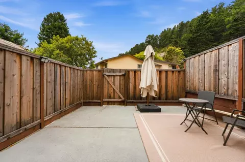 Exterior - 1181 Oddstad Blvd, Pacifica, CA 94044 photo 4 of 9