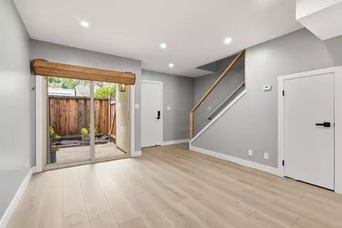 Living - 1181 Oddstad Blvd, Pacifica, CA 94044 photo 4 of 5