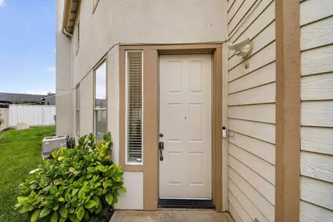 Other - 641 Eden St, Gilroy, CA 95020 photo 2 of 10