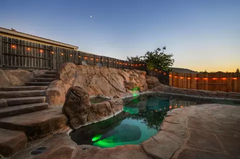 806 Fairywren Ct, Lincoln, CA 95648