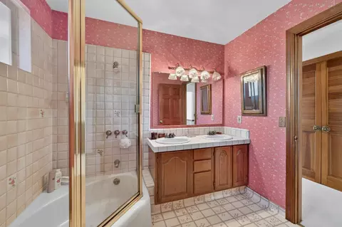 Bath - 13204 Wright Way, Los Altos Hills, CA 94022 photo 8 of 8