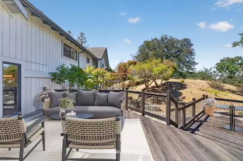 Exterior - 13204 Wright Way, Los Altos Hills, CA 94022 photo 15 of 24